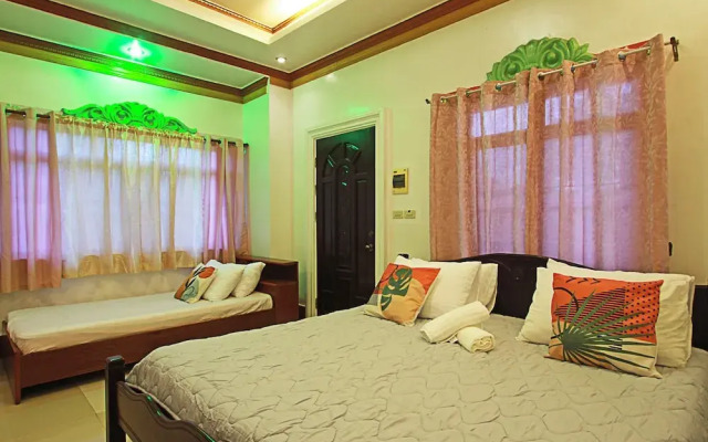 Loboc Airbnb Traveller's Inn