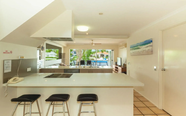 Noosa Entrance Waterfront Resort