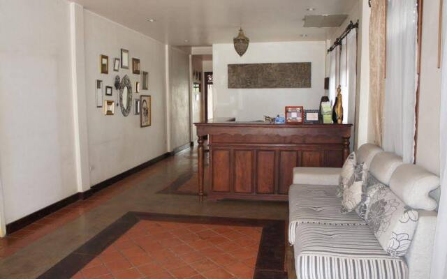 Arissara House