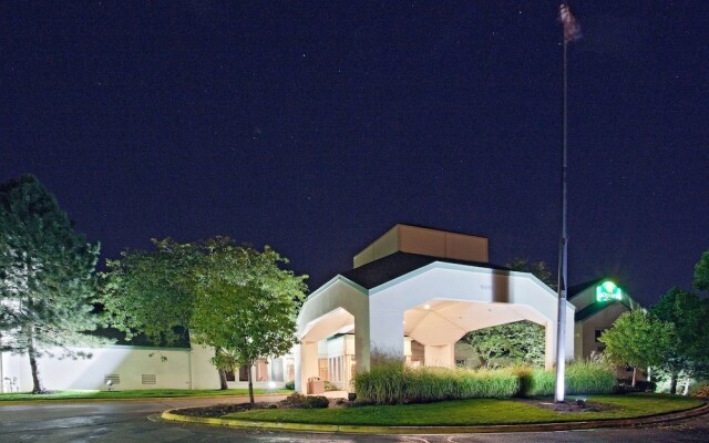 La Quinta Inn & Suites Overland Park