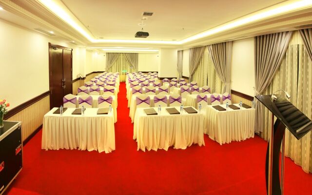 Alani Sea View Hotel