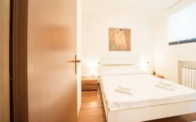 Bright Apartments Desenzano - Caravelle Pool