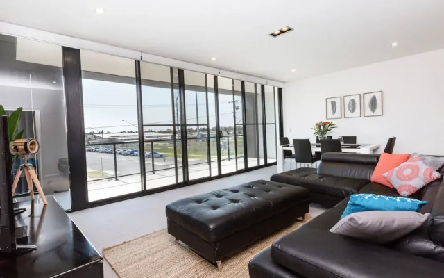 Brand New Executive Apartment