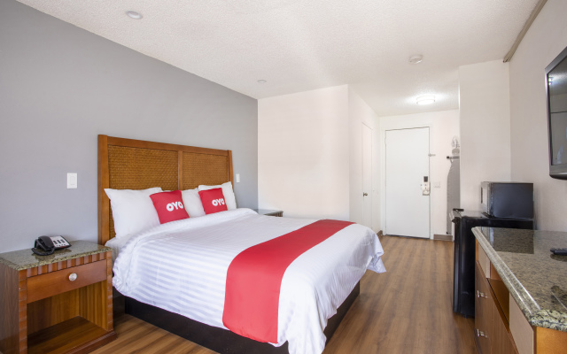 OYO Hotel Palmdale - Antelope Valley
