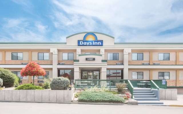 Days Inn by Wyndham West Rapid City