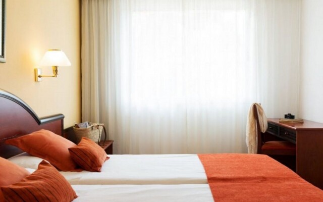 Aparthotel Tropicana