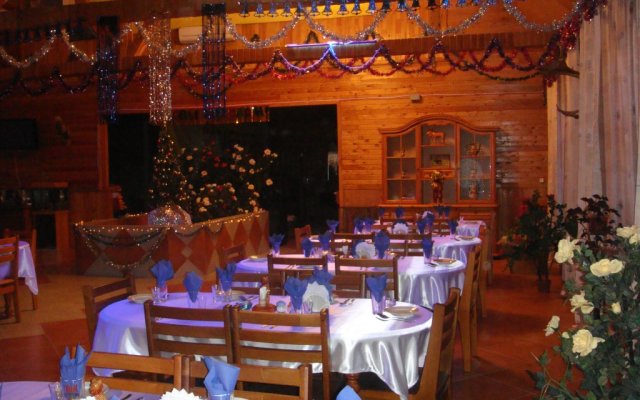Hotel Vechniy Zov