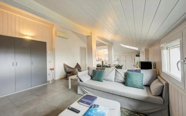 White Paradise Rooftop Stunning Lake View