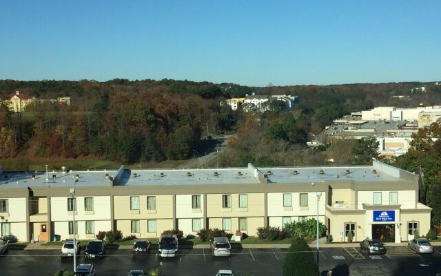 Red Roof Inn Raleigh North-Crabtree Mall/PNC Arena