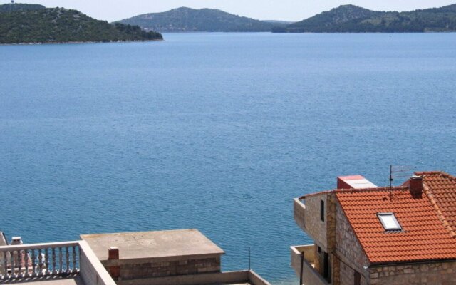 Apartment With 2 Bedrooms in Betina, With Wonderful sea View, Furnishe