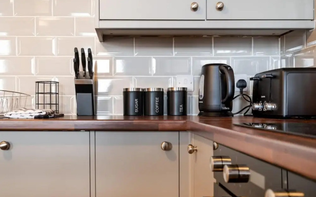 2 Bed Flat - Town Centre