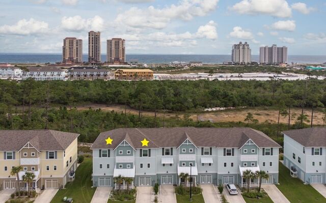 The Blue Turtle 3 Bedroom Townhouse