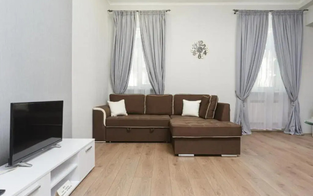 Apartment Zhukovskogo 17