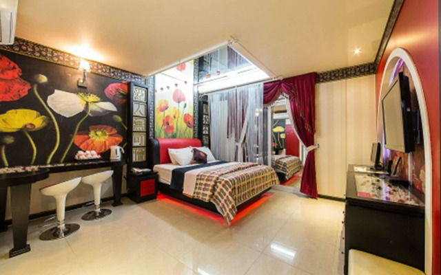 Belita N Goodtime Drive-in Motel