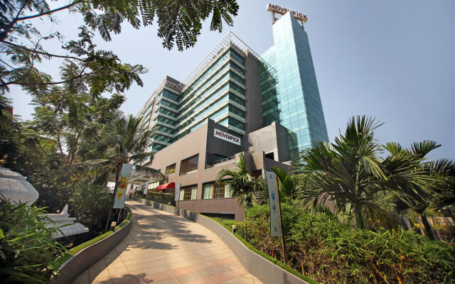 Gokulam Grand Hotel & Spa