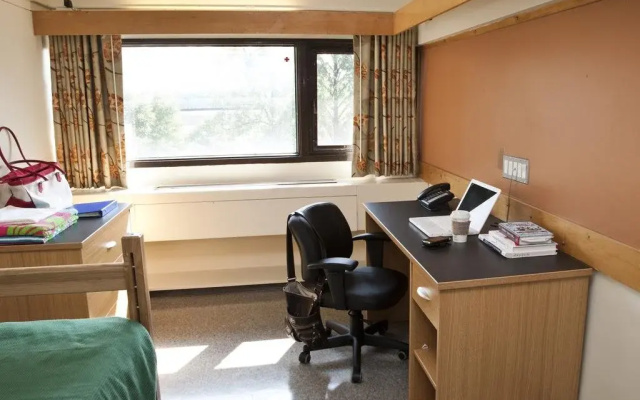 University of Toronto - Wilson Hall Residence