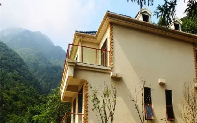 Tiantangzhai Holiday Hotel