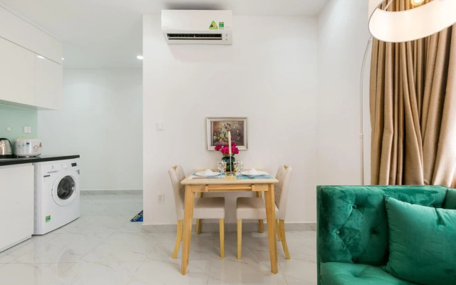 Justay Saigon Royal Central