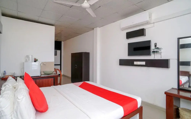 OYO 427 Sahana Beach