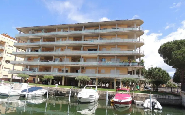 Marines Mestral Bj 8 - Barneda Premium