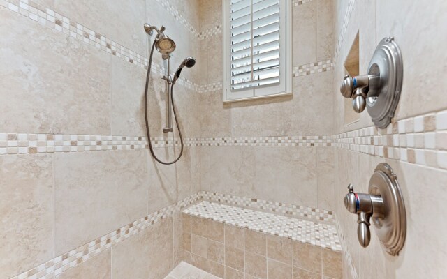 Rvh_329r Sunset Court 5 Bedroom Home