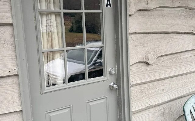 Arnett Rd. 124a 1 Bedroom Apts