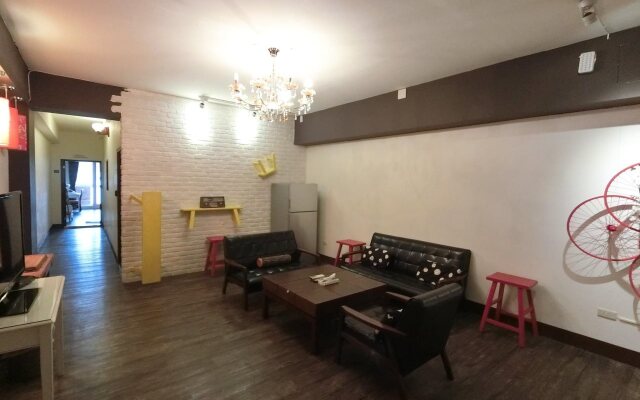 Eagle Apartment
