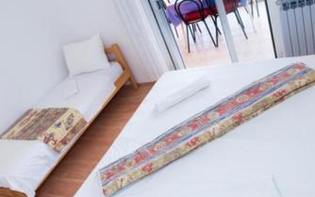 Apartmani Sutic & Restaurant San