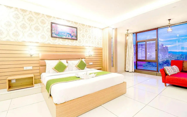 The Glory Hotel