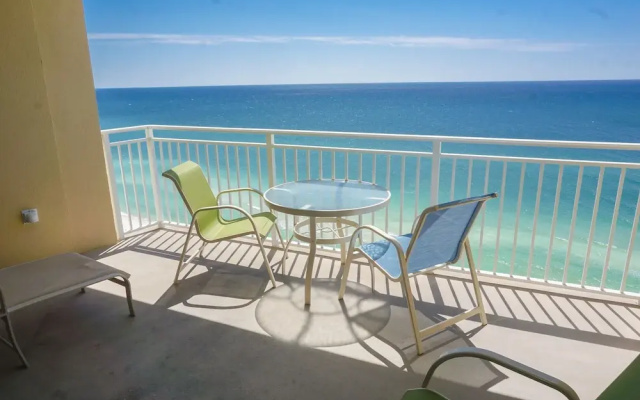 Emerald Beach 1725 - 1083851