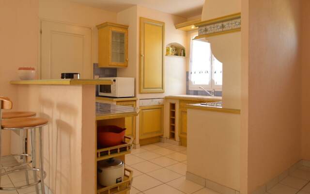 Quiet Holiday Home in Loire by the Sea