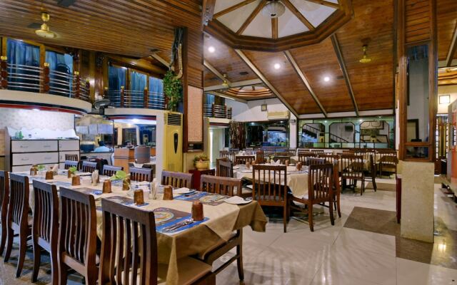 OYO 1294 Hotel Padmini International