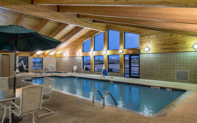 AmericInn Lodge & Suites Belle Fourche