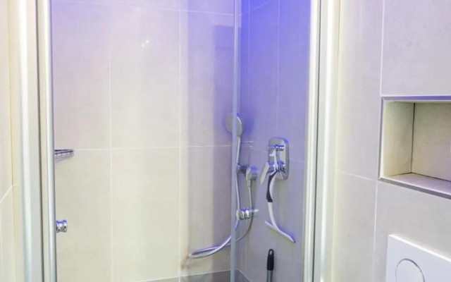 Mien Tied MITTENMANG