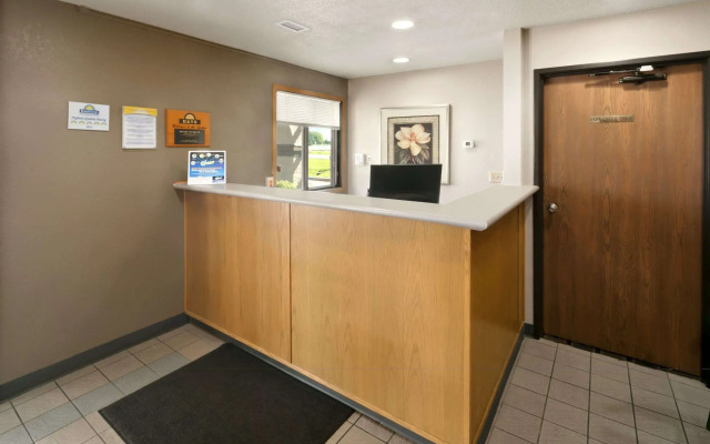 Days Inn by Wyndham Willmar