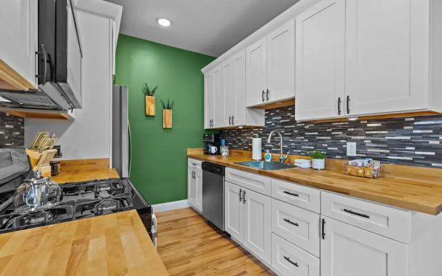 West End Whimsy | JZ Vacation Rentals