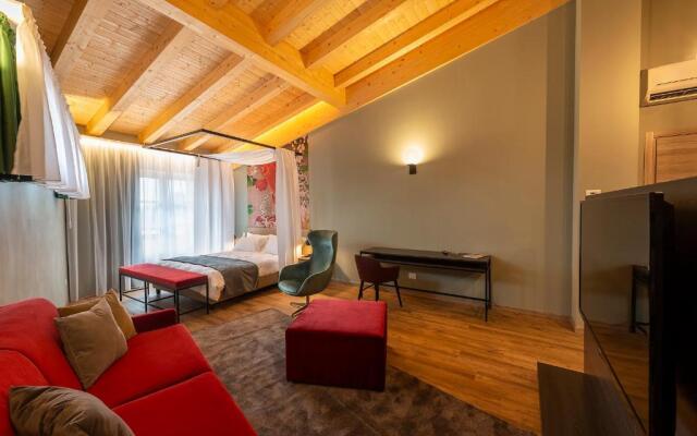 Hotel Regina Del Garda Suite
