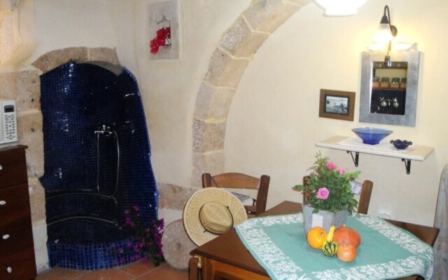 Old Stone House