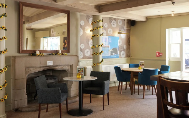 The Sun Hitchin by Greene King Inns