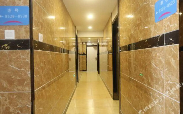 Durian Xiaoxing Chain Hotel (Nanjing Railway Station Hongshan Zoo Branch)
