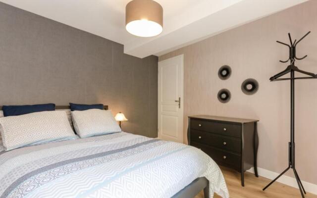 Gîte Dolancourt, 4 pièces, 6 personnes - FR-1-543-51