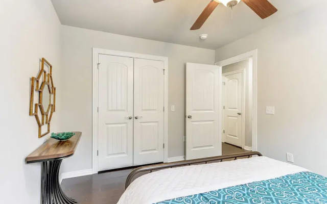 Fayetteville Home: Near University & Biking Trails