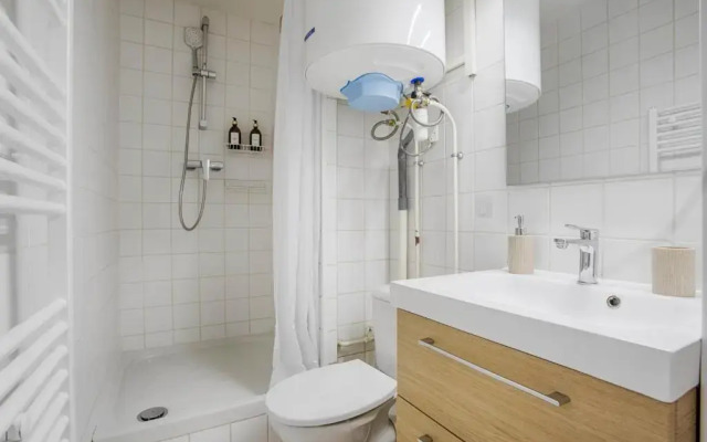 Cosy flat at 100m from the beach and parking