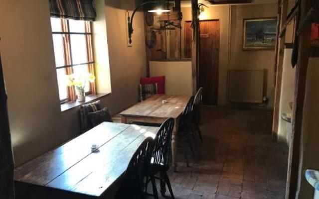 Kenninghall Red Lion