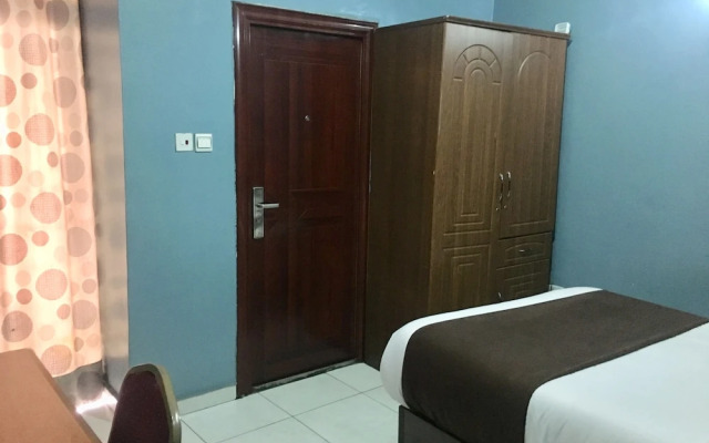 Solab Hotels And Suites