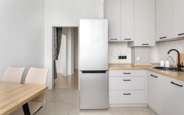 Апартаменты Посутки на Галицкого 24