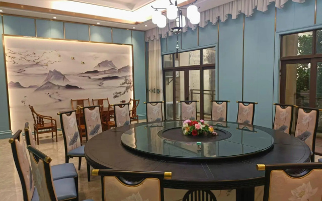 Lankang Seaview Grand Hotel