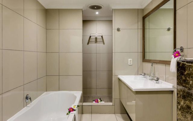 Protea Hotel by Marriott George King George