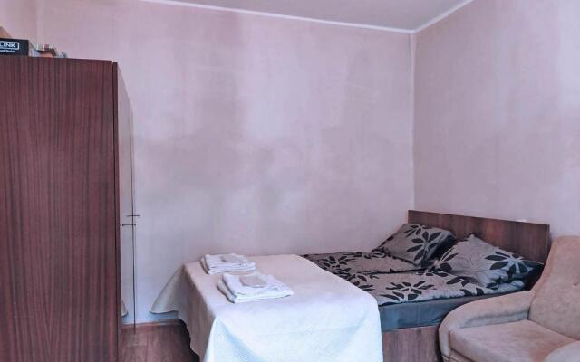 Cozy Studio Apt Close to City Center