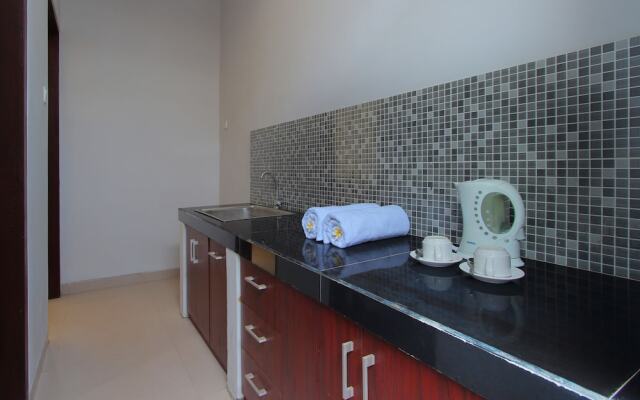 RedDoorz near Jimbaran Beach 2